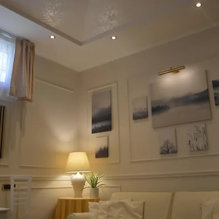 Leonia House Apartman