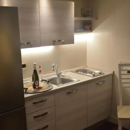 Apartman Leonia House *